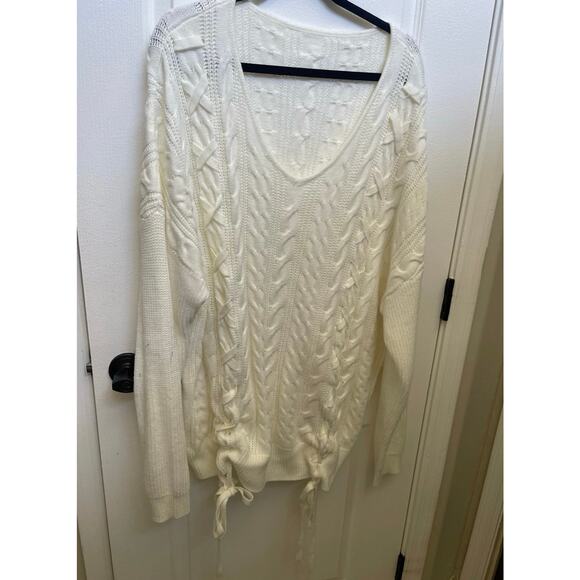 Amazon Sweaters - womens white oversized Sweater white sz 2x